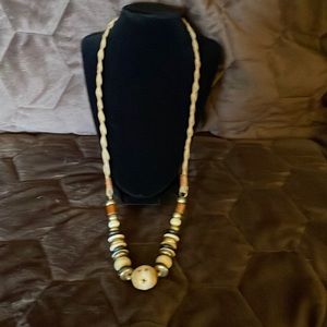 Women’s necklace